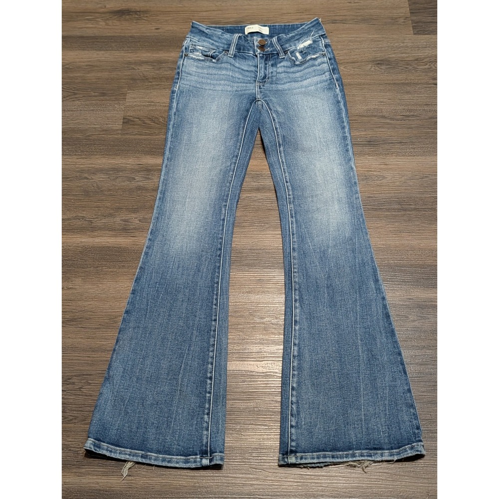 BKE Stella Low Rise Slim Fit Flare Jeans Medium Wash Distressed 26 x 32